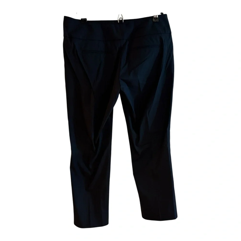 New York & Company Black Cropped Pants - Picture 5 of 6